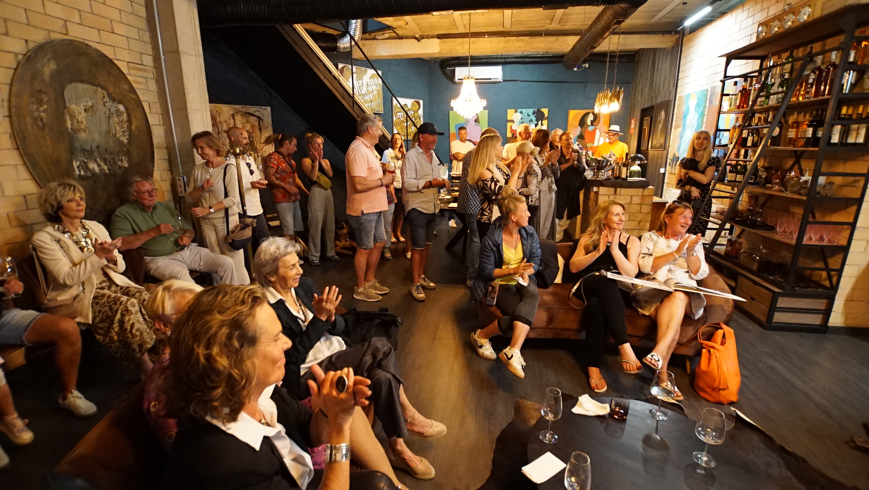 Guests enjoying an evening at Aurum Lounge